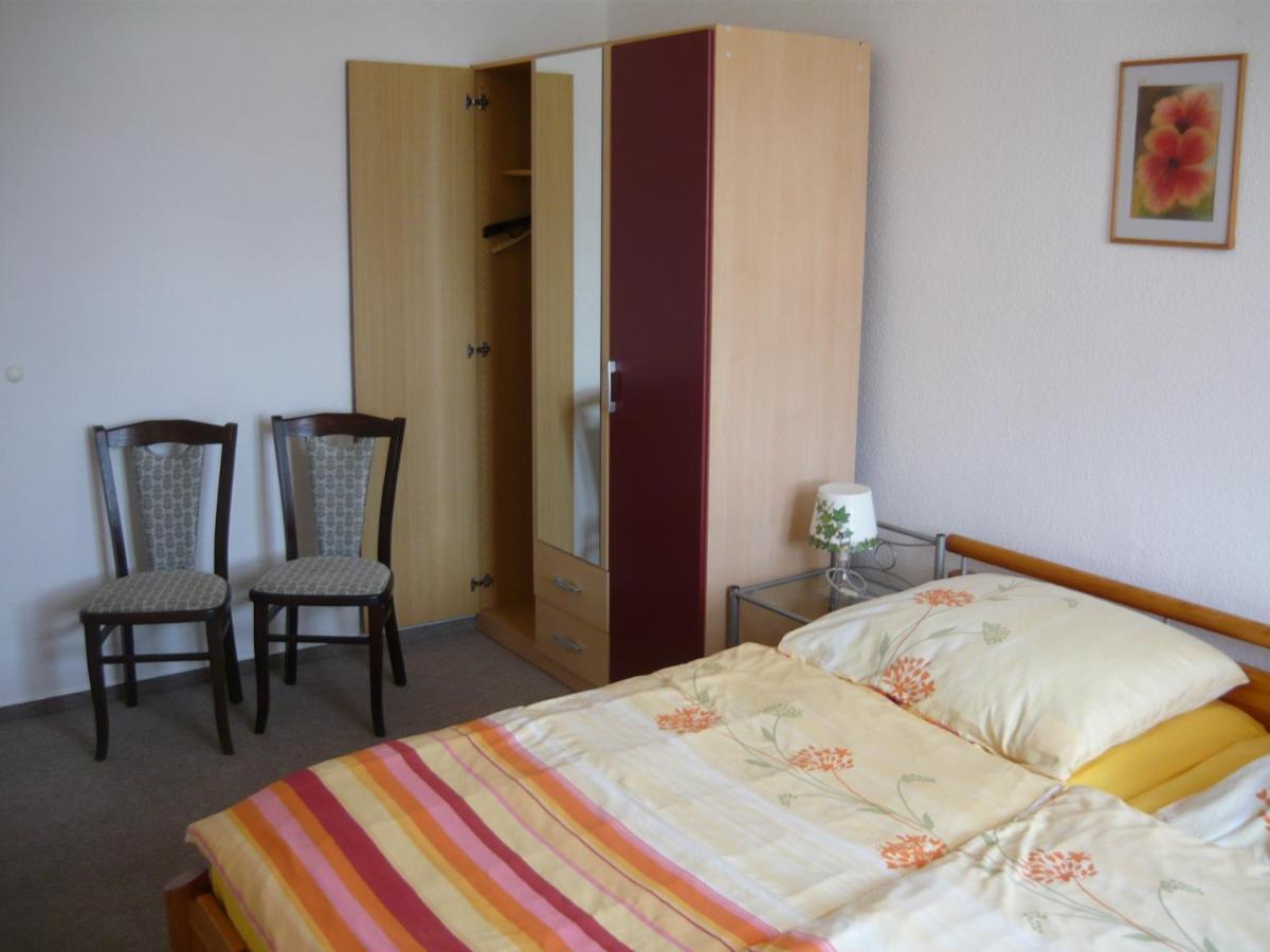 Uns Luett Wohnung Nossentiner Huette Buitenkant foto