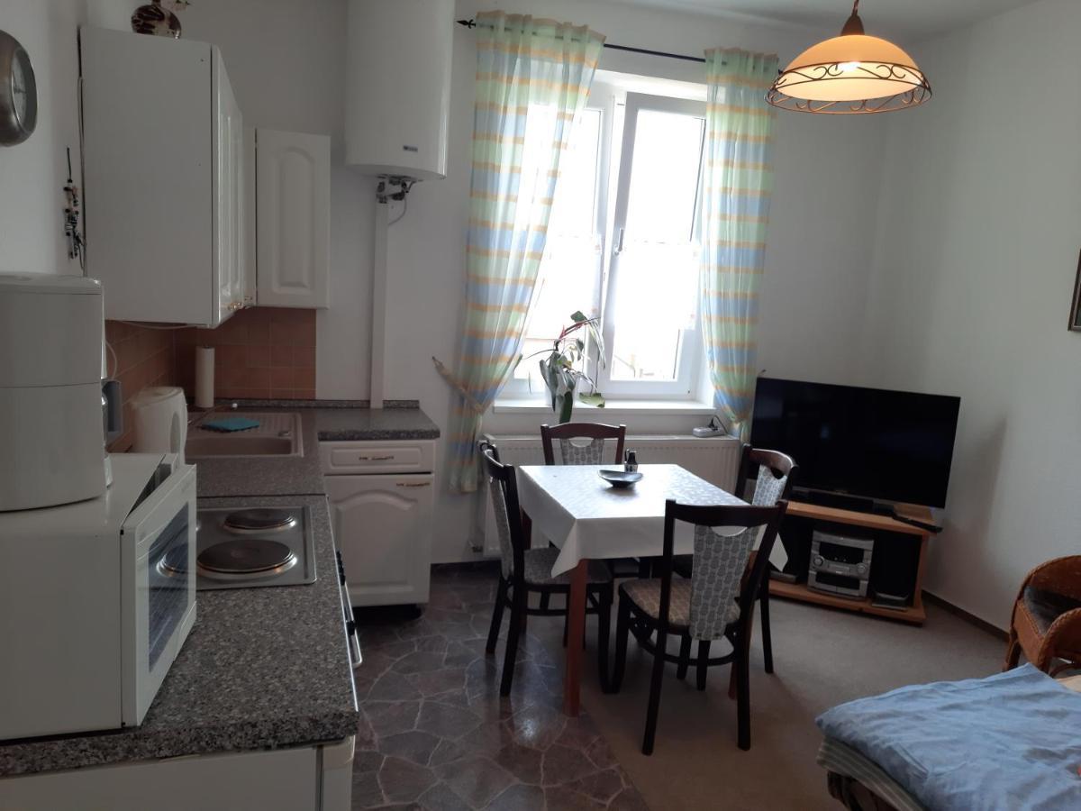 Uns Luett Wohnung Nossentiner Huette Buitenkant foto
